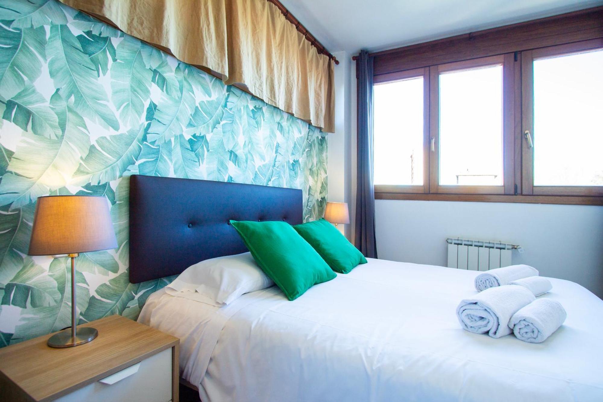 Apartamentos Villablino Arturo Soria Madrid Exteriör bild